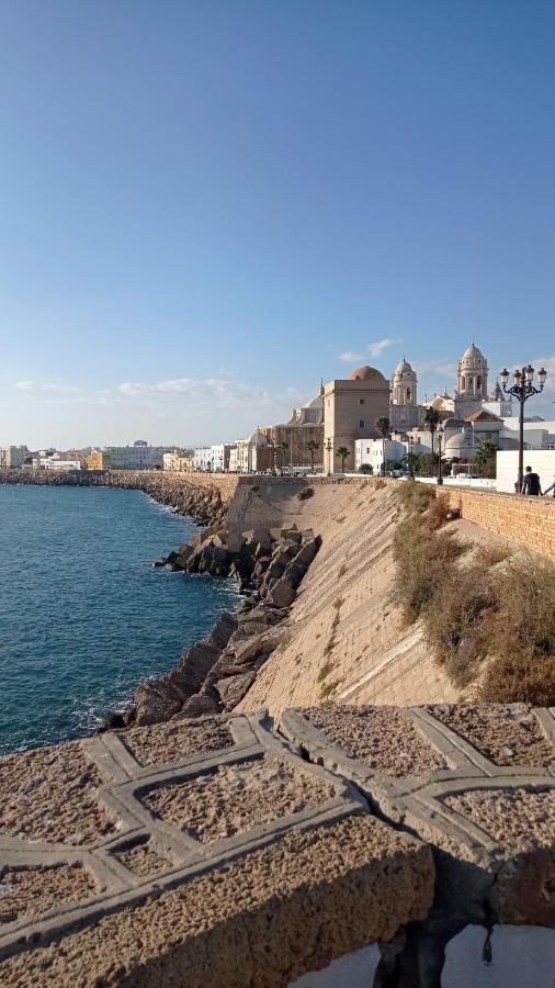 Planeta Cadiz Apartaments Экстерьер фото