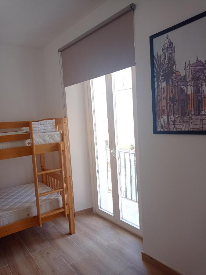 Planeta Cadiz Apartaments Экстерьер фото