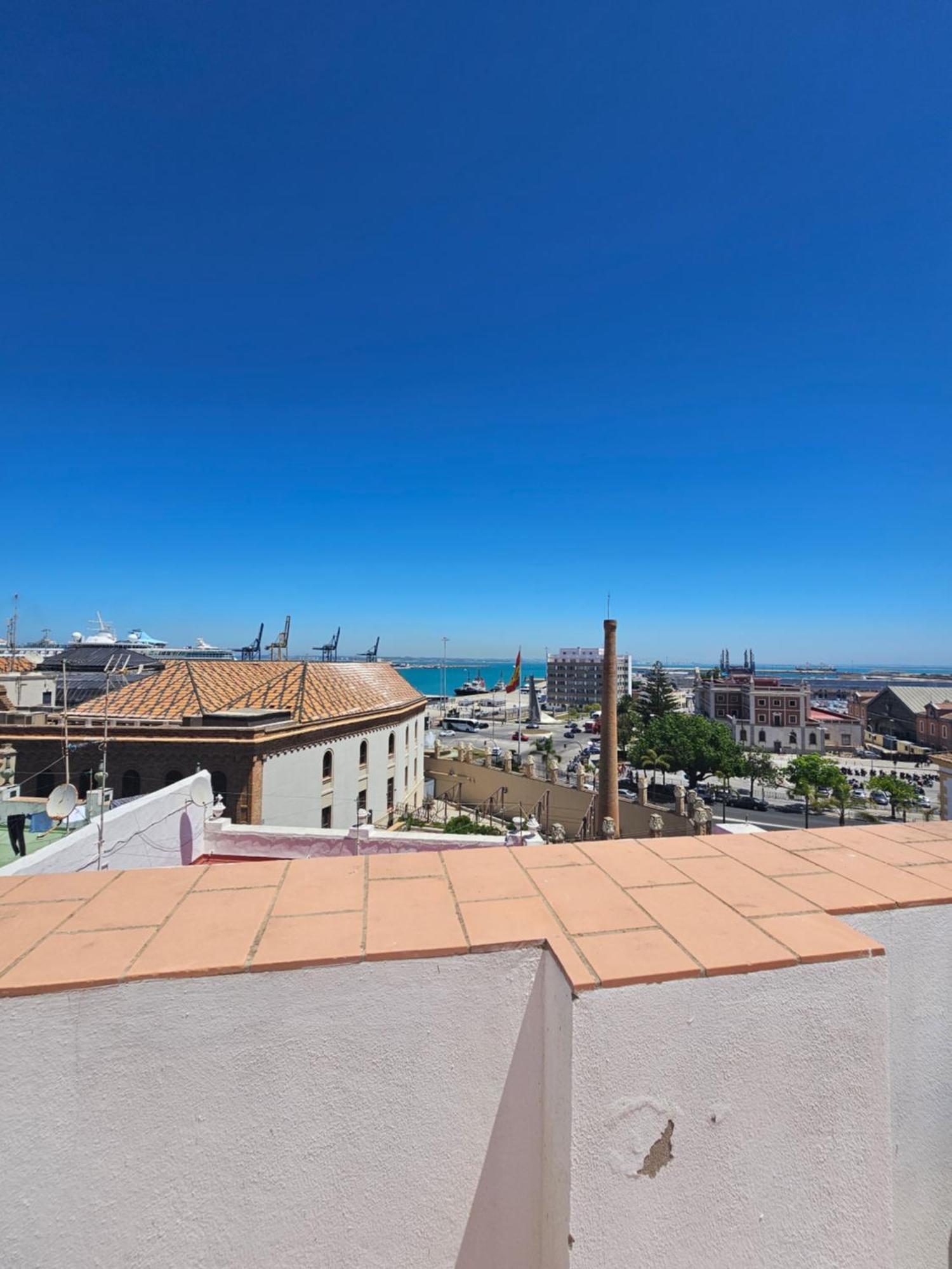 Planeta Cadiz Apartaments Экстерьер фото